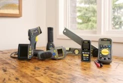 General Tools TS06 BlueTooth Connected Digital Moisture Meter, Pin-Type, LCD -Professional Tool Store 81k2rEuRxxL 92205.1667923001