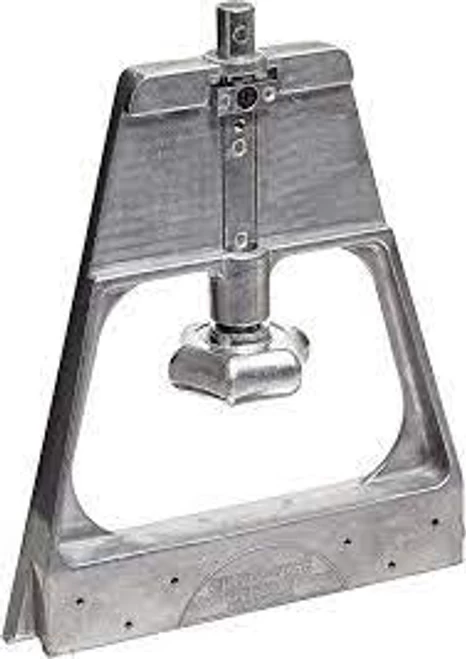 Jackson Safety 14795 #32 Pipe Flange Aligner With Two 25 Lbs. Pull, Cast-In 4 Jackson Safety 14795 #32 Pipe Flange Aligner With Two 25 Lbs. Pull, Cast-In - Image 2